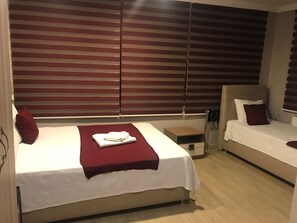 1 chambre, minibar, coffres-forts dans les chambres