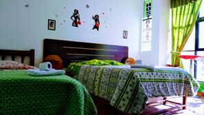 Habitación estándar doble | Tabla de planchar con plancha, wifi gratis, ropa de cama