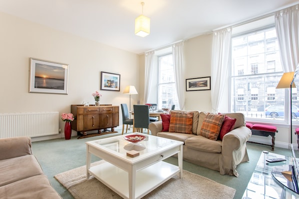Apartment, 2 Bedrooms | Living room | Flat-screen TV - SCSE Modern Apartment (Edinburgh)