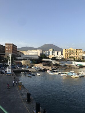 Marina - B&B VINCENZO APARTMENT (Torre del Greco)