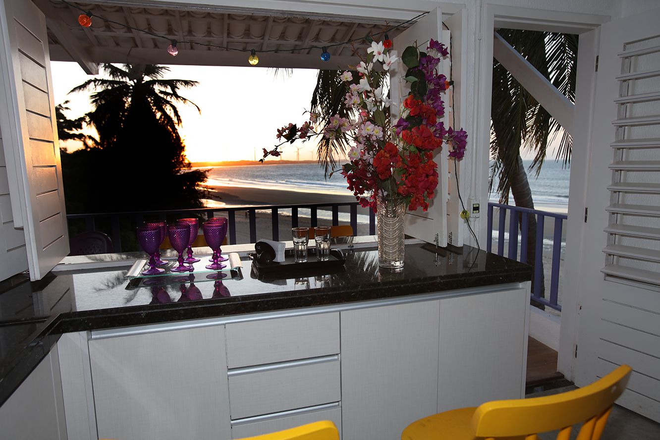 deluxe room (6º pax acomodado em rede) | private kitchen | stovetop, cookware/dishes/utensils