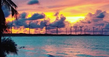 On the beach, white sand, windsurfing, 3 beach bars