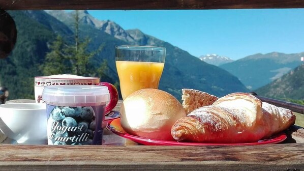 Desayuno buffet incluido todos los días 