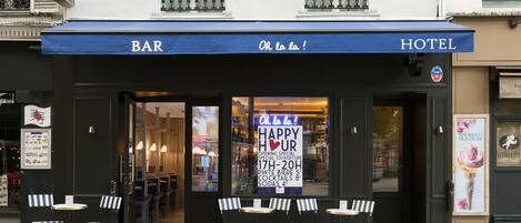 Fachada da propriedade