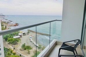 Appartamento, 1 camera da letto, balcone, vista mare | Vista dalla camera