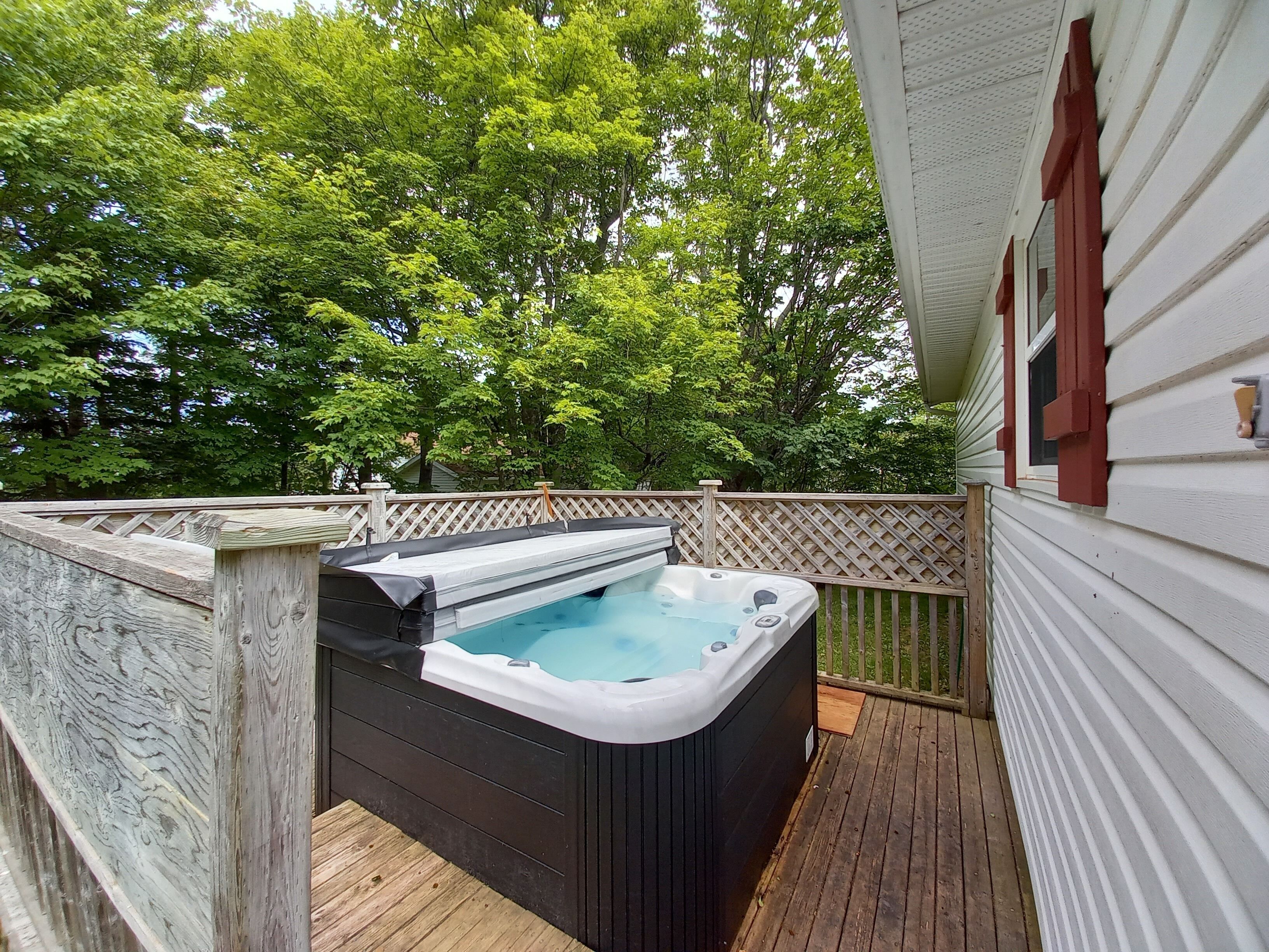# 8 - The Balsam (Private Hot Tub) | Private spa tub