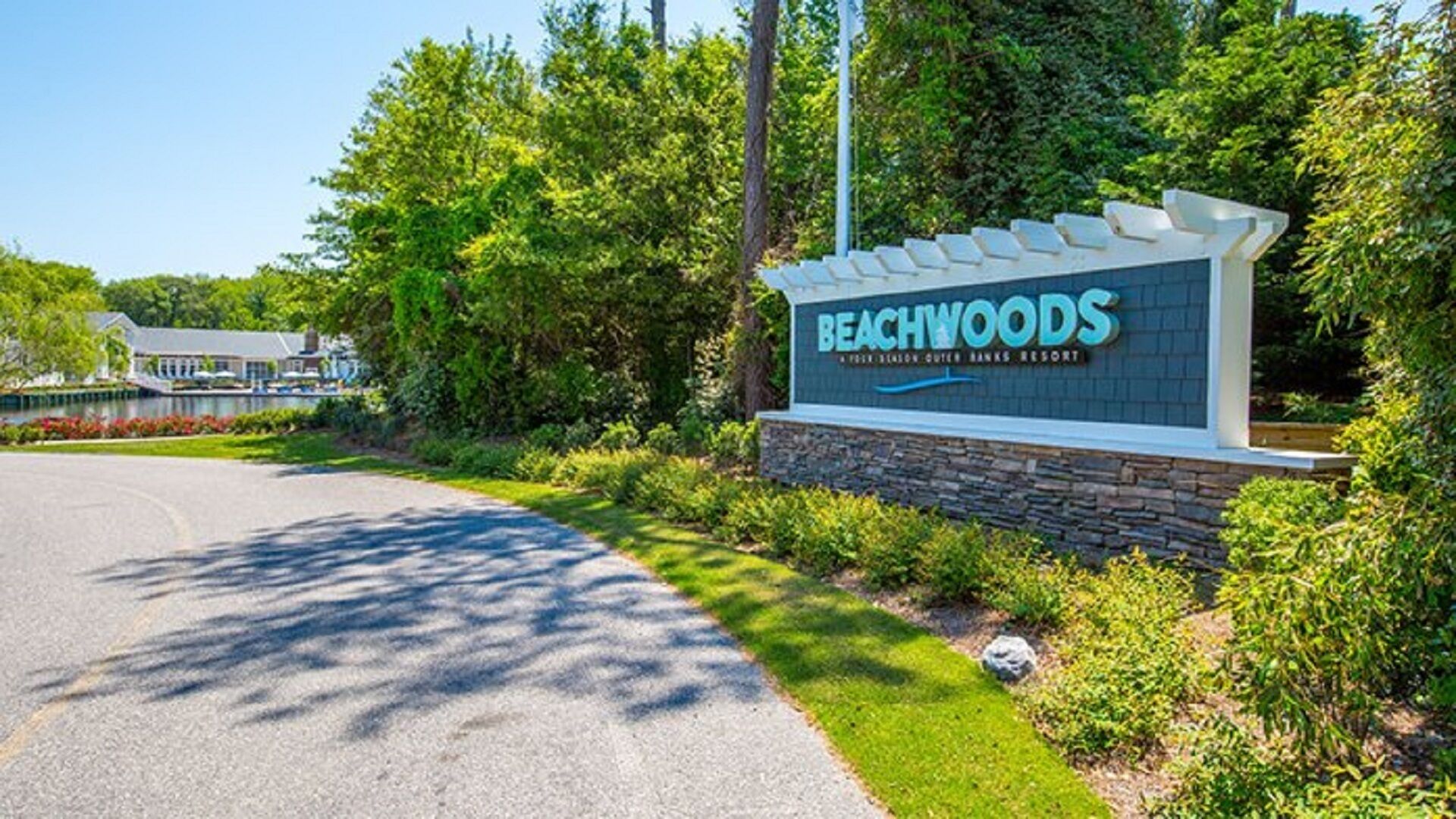 1BDRM~ BEACHWOODS RESORT-WATER VIEWS-POOLS-BEACH-LAKE-TRAILS-FISHING-TENNIS-MORE