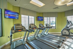 Condo, 5 Bedrooms | Gym