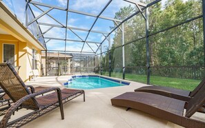 Outdoor pool - Crystal Cove - 4704 Blue By Fairytale VR (Kissimmee)