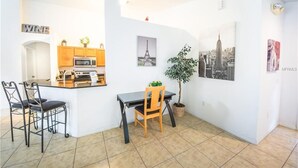 House, 4 Bedrooms