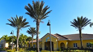 Unclassified image, 4 of 24, button - Oakwater Resort - 2816 Oakwater By Fairytale VR (Kissimmee)