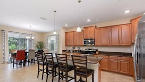 House, 6 Bedrooms | Private kitchen - Paradise Palms - 2983 Banana By Fairytale VR (Kissimmee)
