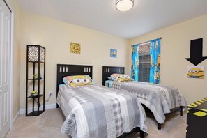 House, 6 Bedrooms | 6 bedrooms, free WiFi, bed sheets