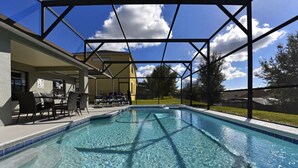 House, 5 Bedrooms | Pool - Legacy Park - 409 Coventry By Fairytale VR (Davenport)