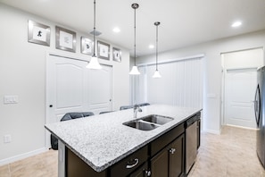 Condo, 5 Bedrooms | Private kitchen | Microwave, oven, dishwasher, cookware/dishes/utensils - Windsor at Westside - 1836 Gobi By Fairytale VR (Kissimmee)