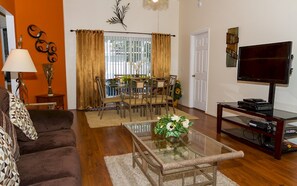 Σπίτι, 5 Υπνοδωμάτια | Περιοχή καθιστικού