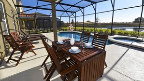 Ferienhaus, 5 Schlafzimmer | Terrasse/Patio