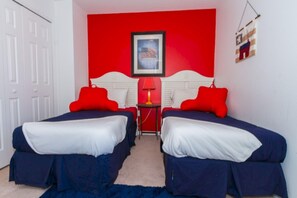 House, 6 Bedrooms