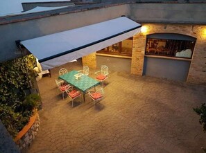 Outdoor dining - Cortijo Cal Rajoler (Cabanes)