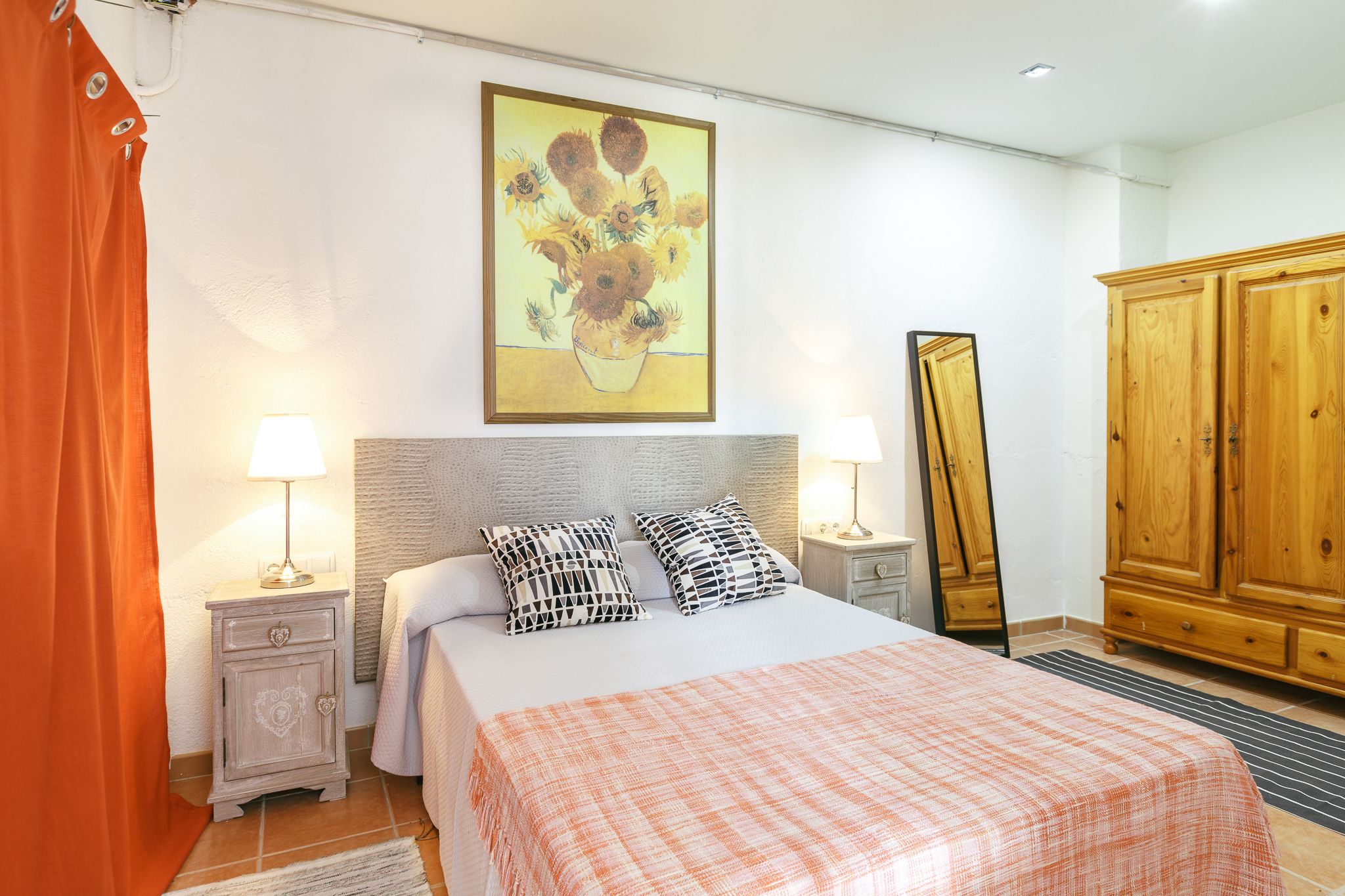 Familie appartement, 2 slaapkamers, terras | Individueel gedecoreerd, individueel gemeubileerd, een laptopwerkplek