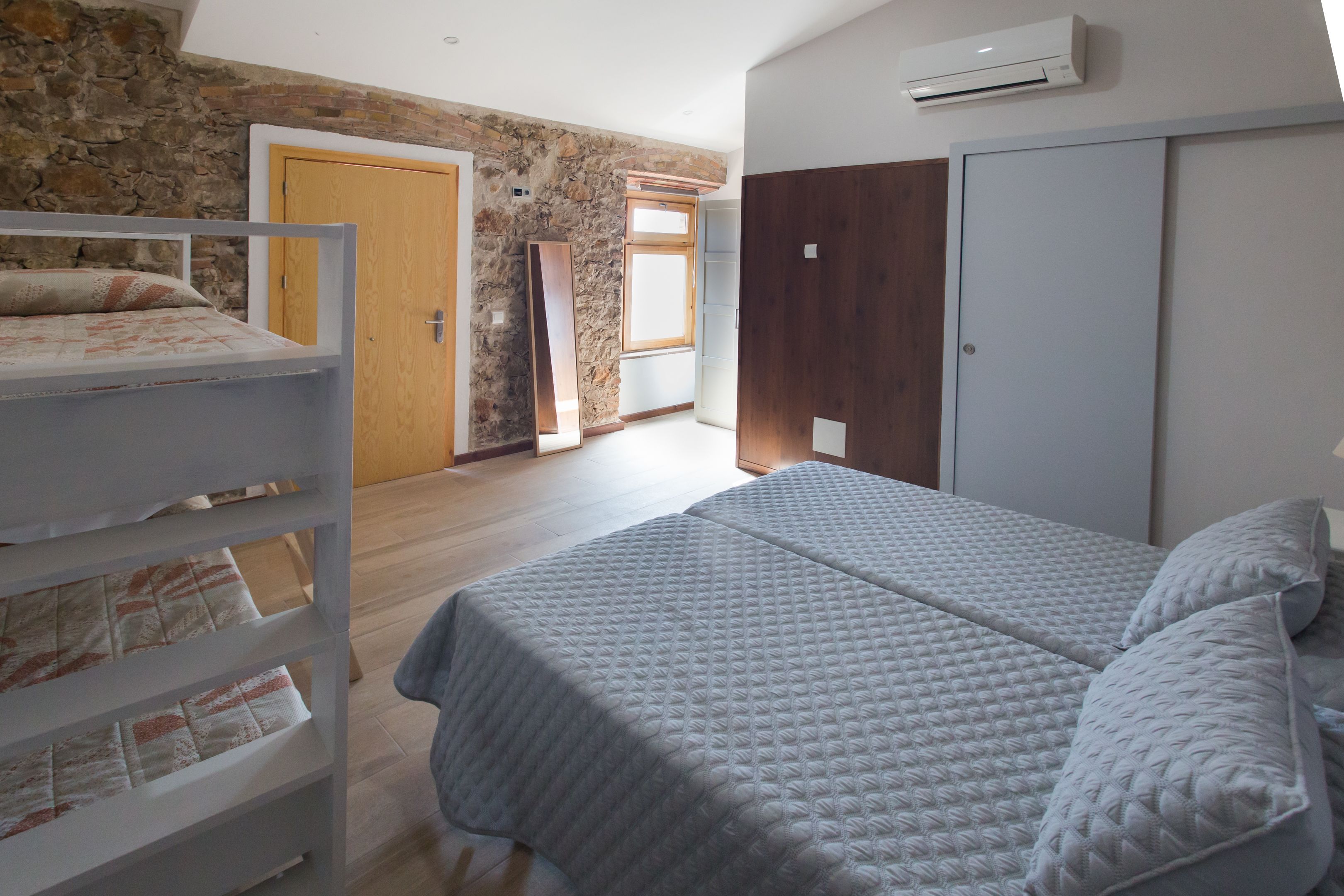 family room | 1 bedroom, individually decorated, individually furnished