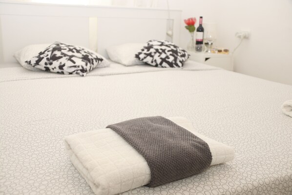 2 chambres, Wi-Fi, literie fournie, accessible en fauteuil roulant