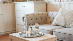 Habitación familiar | Escritorio, espacio para trabajar con un portátil, cortinas opacas