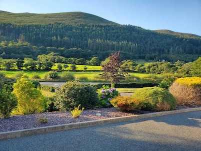 Spacious family home on the Ring of Kerry and adjacent to the Kerry Greenway