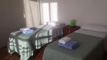 Apartment, 3 Bedrooms, Balcony | Rollaway beds, free WiFi, bed sheets