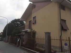 Property entrance - Casa Salice (Racconigi)