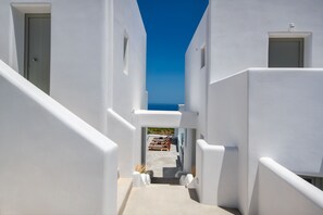 Exterior - Seven Suites (Santorini)