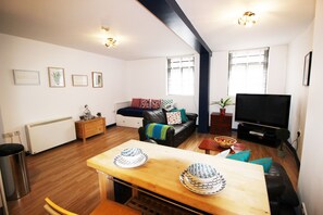 Apartment, 1 Bedroom | Living area - Great Location Shoreditch Spitalfields (London)