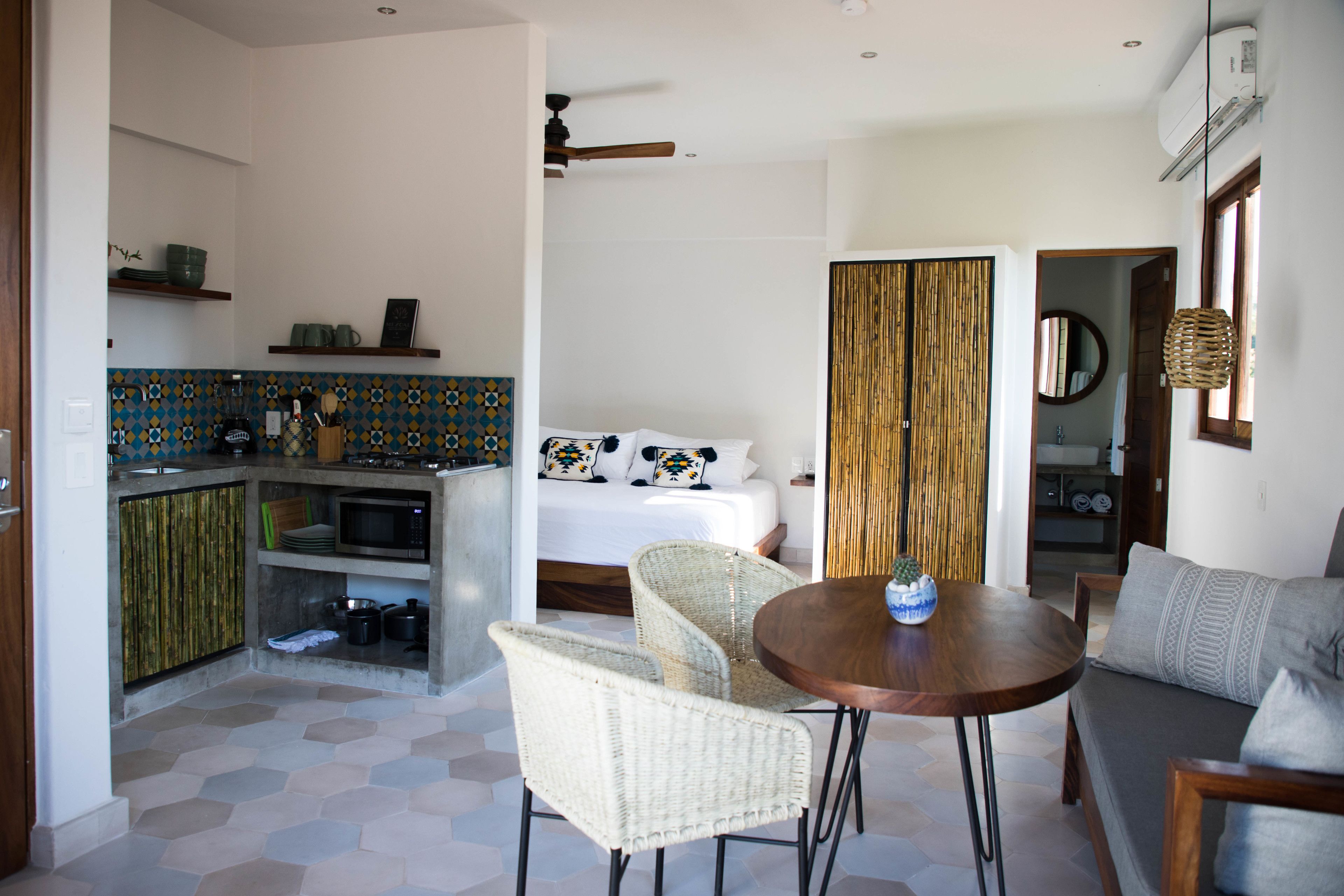 standard suite, courtyard view | 1 bedroom, in-room safe, individually decorated, individually furnished