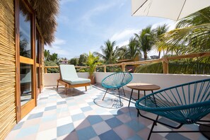 Terrace/patio - PAL.MAR Hotel Tropical (San Francisco)