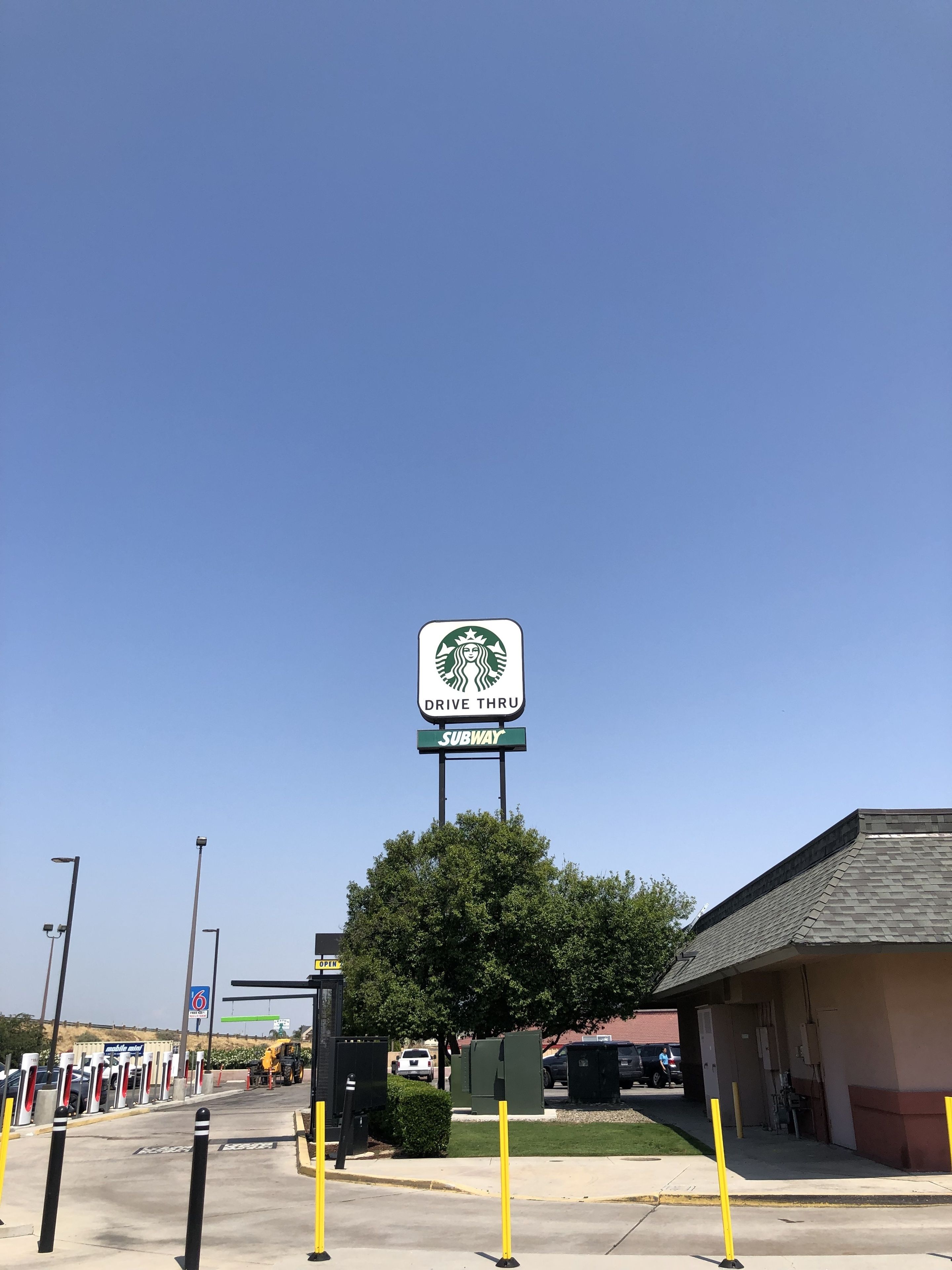 Photo - National 9 Inn