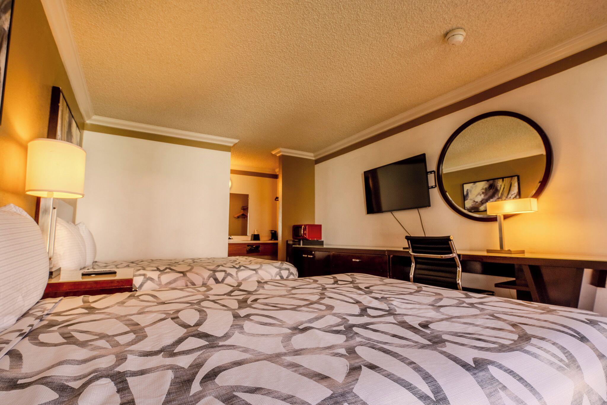 Photo - National 9 Inn