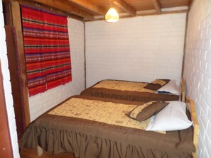 4 sovrum, skrivbord, strykjärn/strykbräda och wi-fi