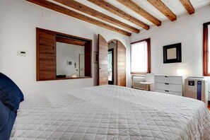 2 Schlafzimmer, Bügeleisen/Bügelbrett, Internetzugang, Bettwäsche