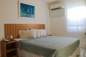 免费 WiFi、床单