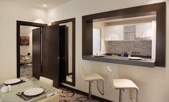 Apartment, 2 Bedrooms | In-room dining