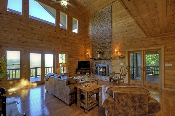 TV, fireplace, DVD player