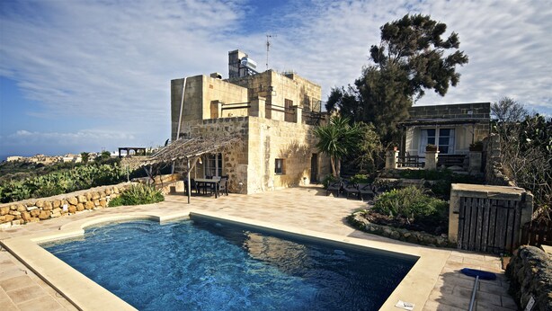 Outdoor pool - Dar Ix-Xemx (Nadur)