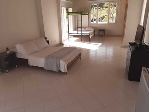 Blackout curtains, free WiFi, bed sheets