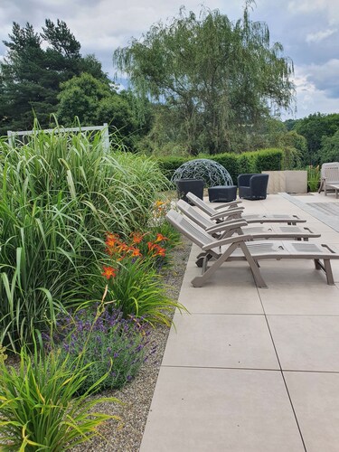 Gite "L 'ARAUCARIA" by the pool at DOMAINE "La Villa Moraine" Munster