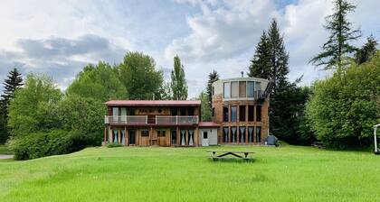 Epic Flathead fishing & swimming! Glacier National Park, & Whitefish 15 minutes.