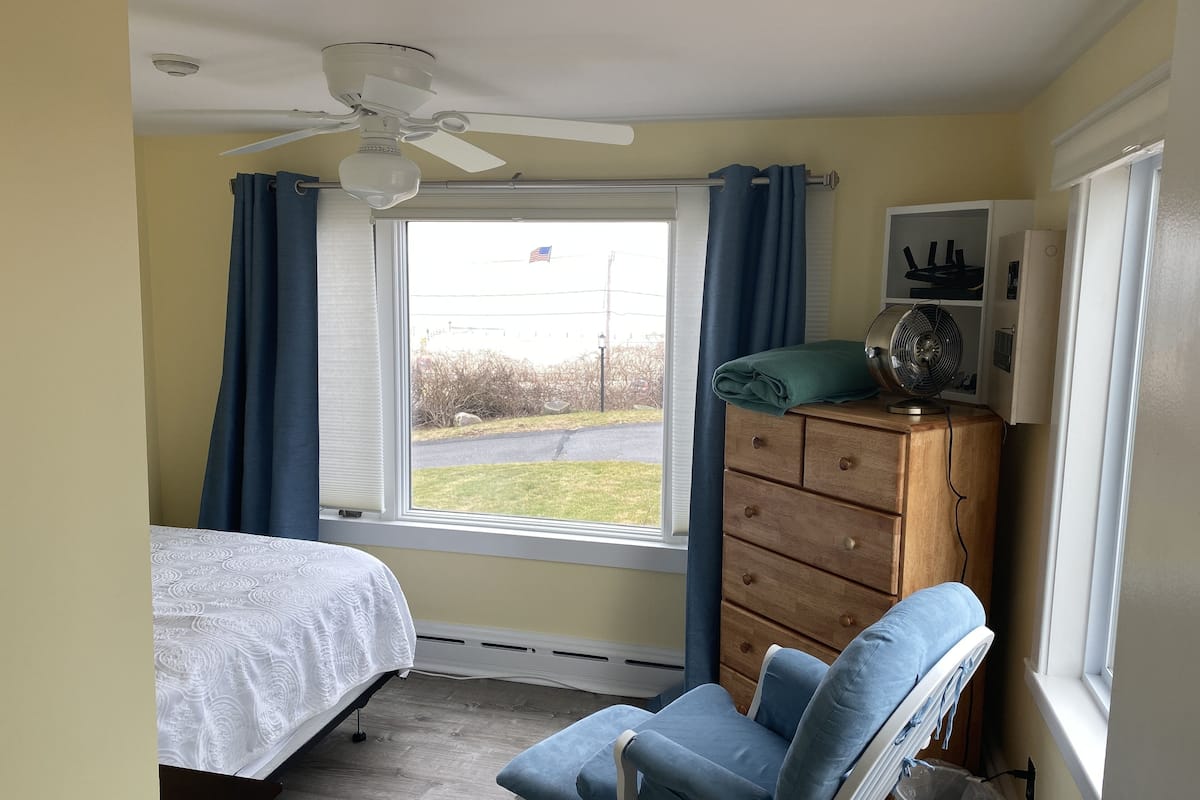 deluxe cottage, 2 bedrooms, non smoking, ocean view (sunrise cottage) | beach/ocean view