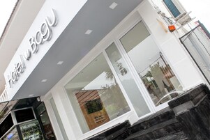 Konaklama yerinin ön cephesi