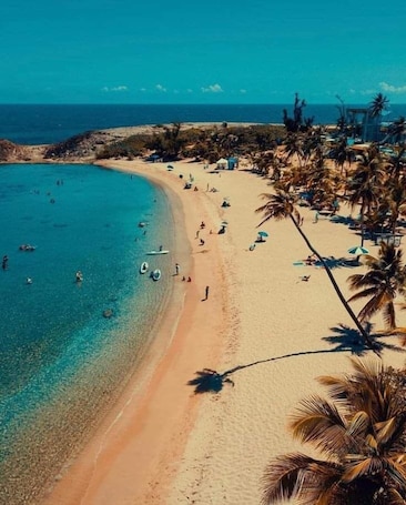Beach. Colinas del Atlantico for 18 People