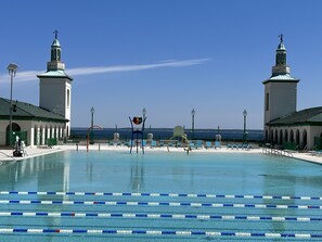 Indoor pool, outdoor pool