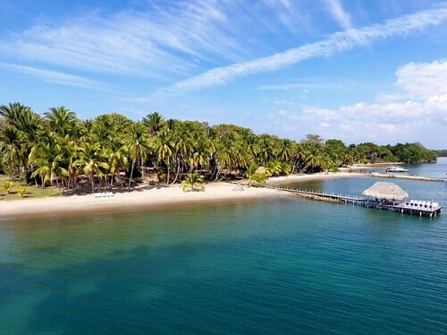 Private Beach, Dock, Kayaks, Chef, WiFi Cartagena